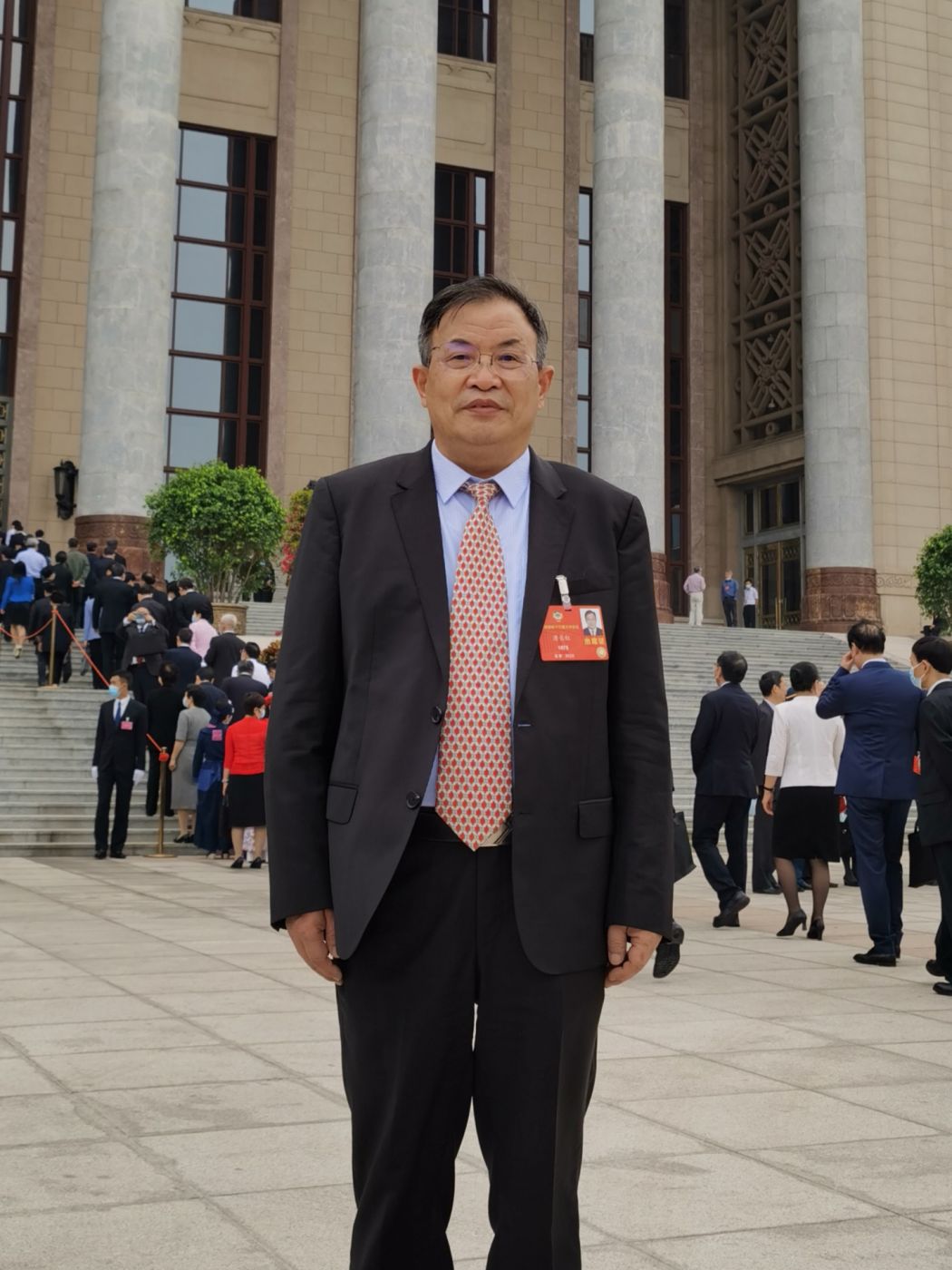 4.全国政协委员、中国工程院院士、航空工业首席技术专家唐长红 4.全国政协委员、中国工程院院士、航空工业首席技术专家唐长红